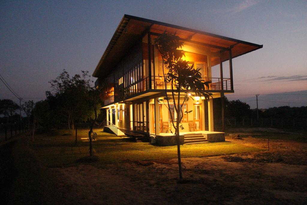 Tree Tops Yala Exterior photo
